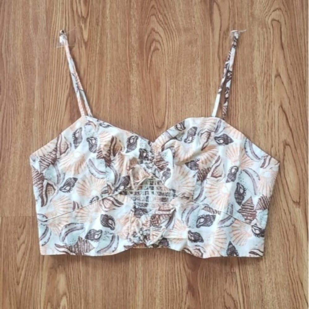 Urban Outfitters| Tie Front |